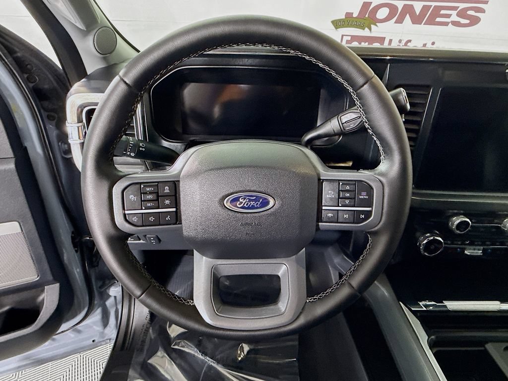 Used 2025 Ford F250 Lariat w/ Lariat Ultimate Package AWD/4WD image 25
