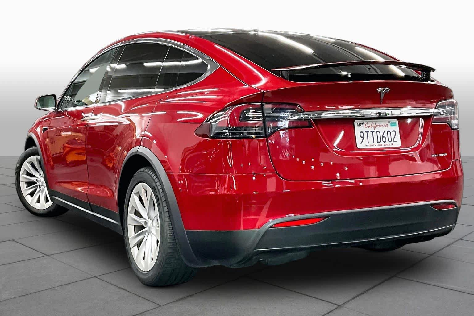 Used 2020 Tesla Model X Long Range AWD/4WD image 11