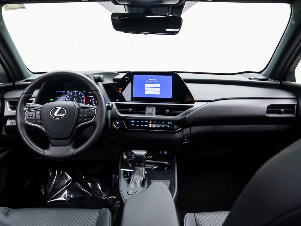 Used 2023 Lexus UX 250h AWD w/ Premium Package image 10