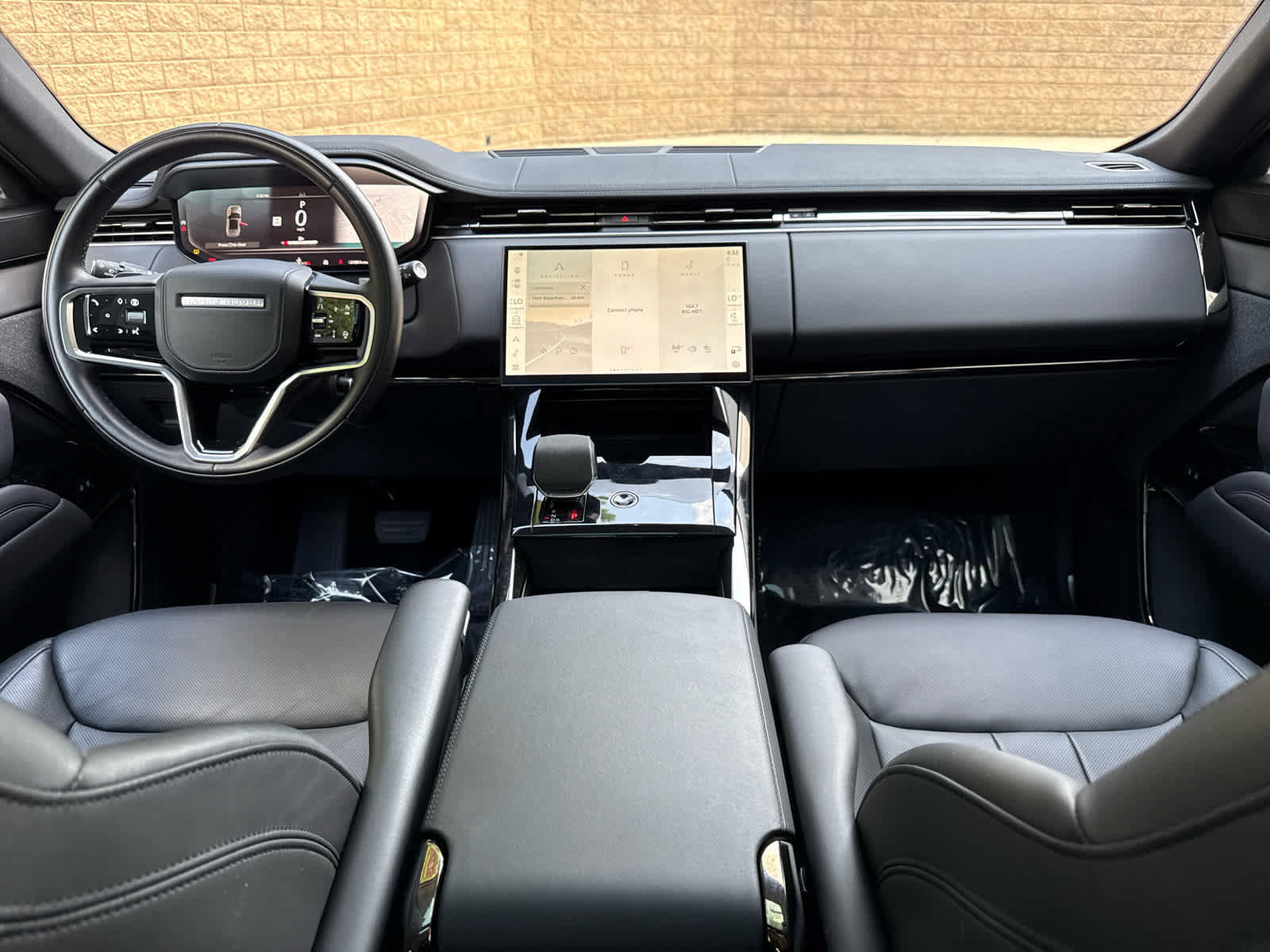 Certified 2024 Land Rover Range Rover Sport SE image 8