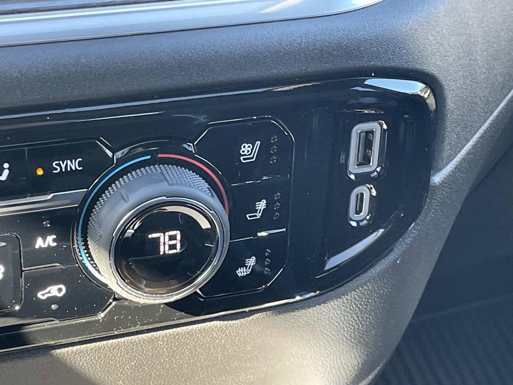 New 2026 Chevrolet Silverado 2500 LTZ w/ Z71 Chrome Sport Edition image 24