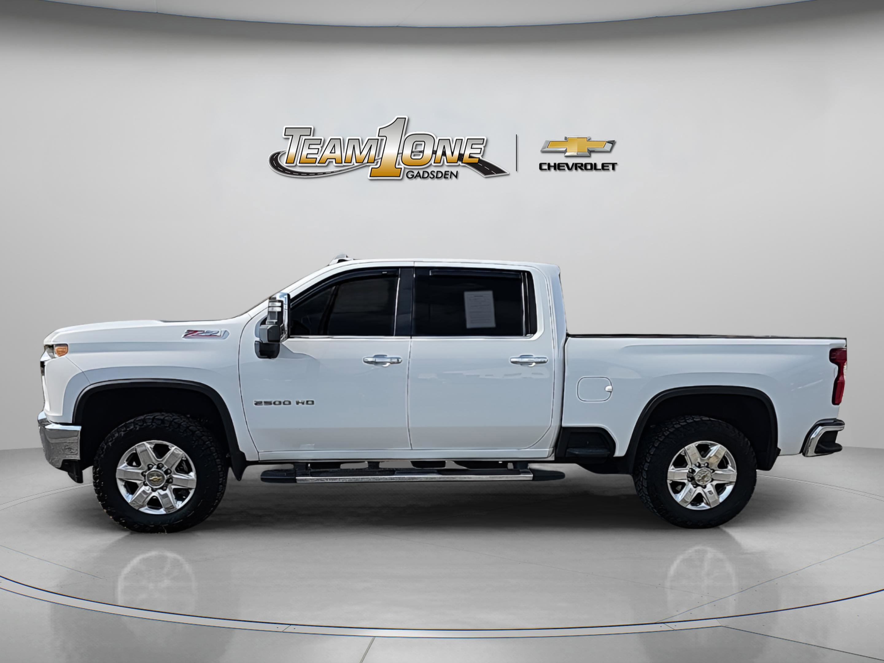 Used 2023 Chevrolet Silverado 2500 LTZ w/ LTZ Premium Package image 8