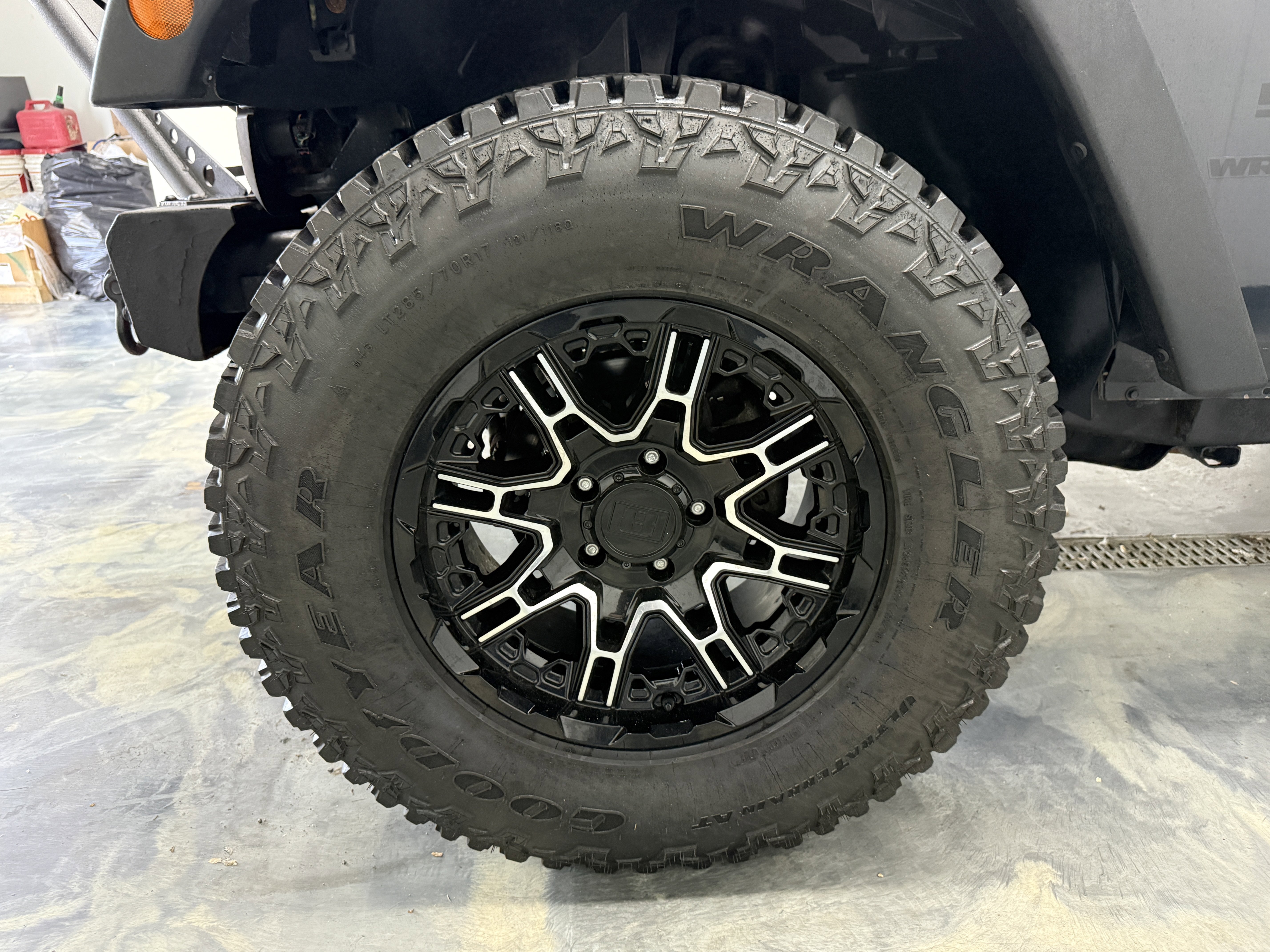Used 2016 Jeep Wrangler Sport w/ Quick Order Package 24S AWD/4WD image 20