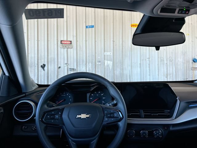 New 2026 Chevrolet Trax LS w/ Driver Confidence Package FWD image 10