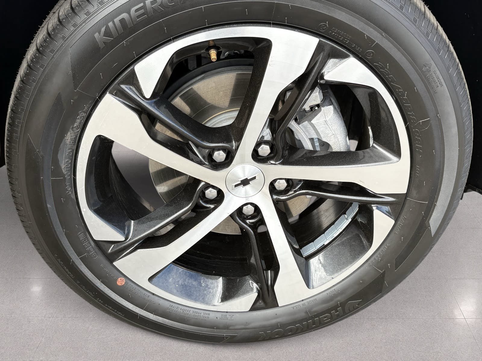 Used 2024 Chevrolet Trax RS w/ Driver Confidence Package FWD image 11