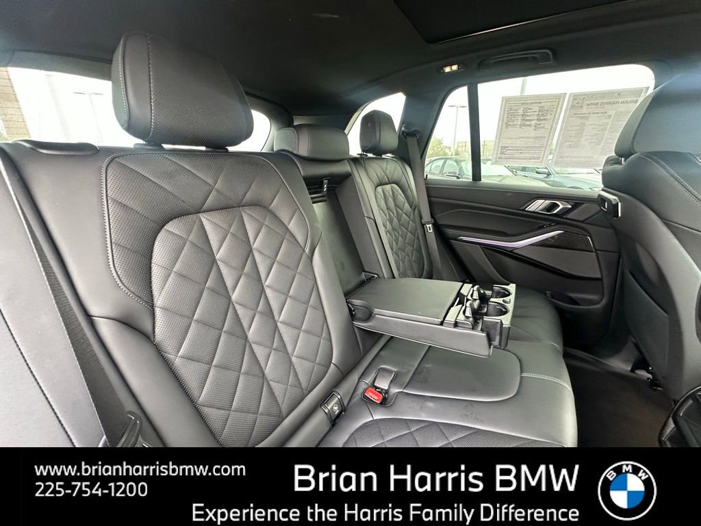 Certified 2025 BMW X5 xDrive40i w/ Parking Assistance Package image 37