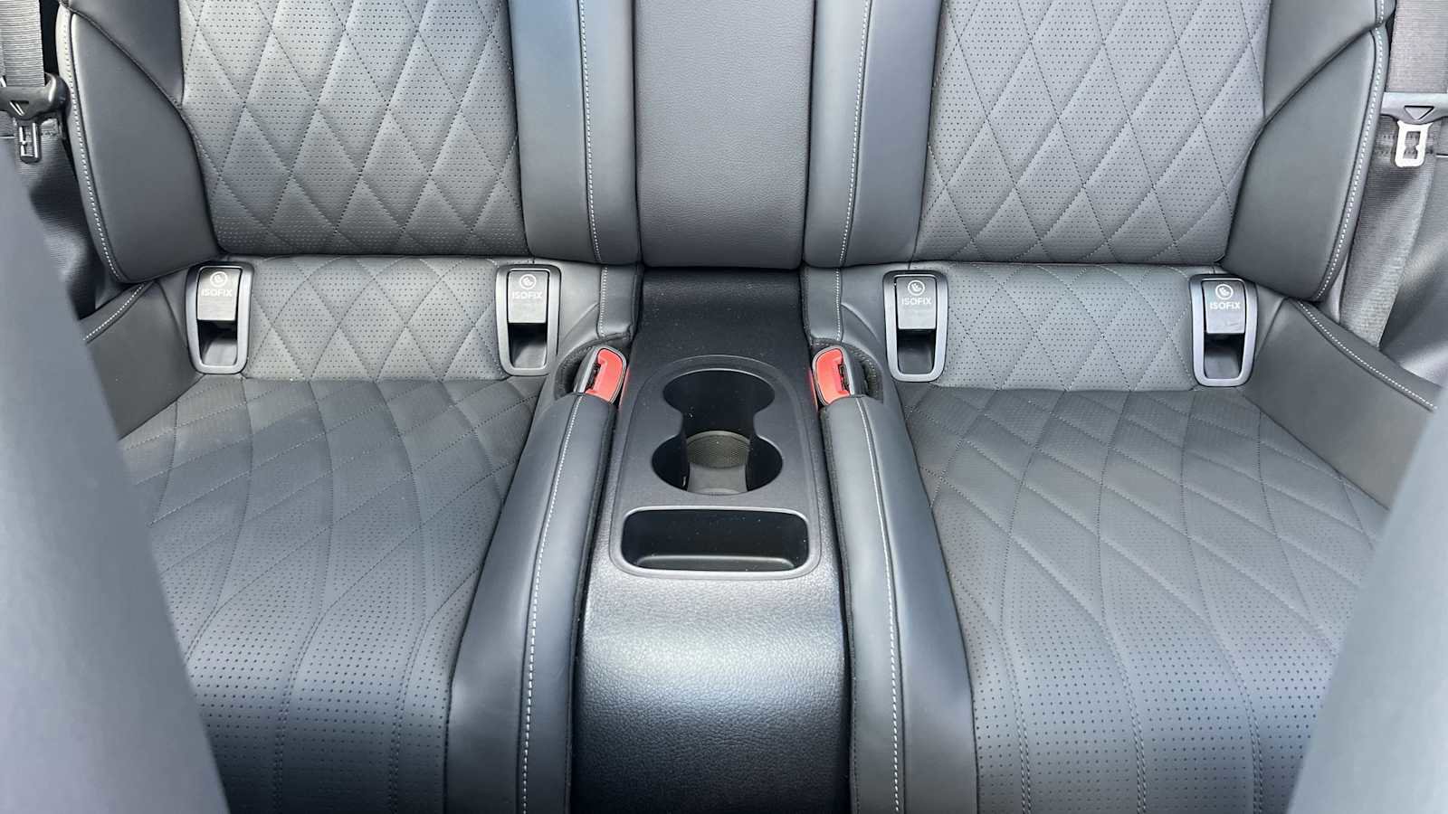 New 2026 Mercedes-Benz CLE 300 4MATIC Coupe image 34