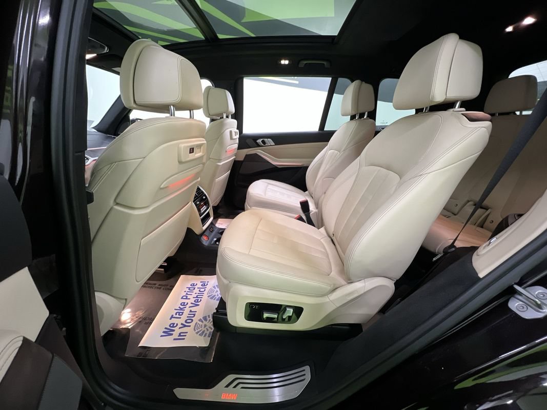 Used 2021 BMW X7 xDrive40i w/ Premium Package AWD/4WD image 28