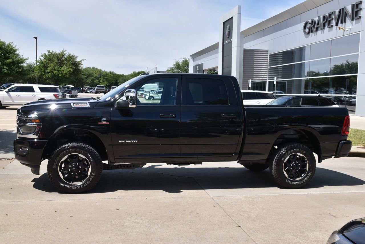 Used 2026 RAM 2500 Laramie AWD/4WD image 12