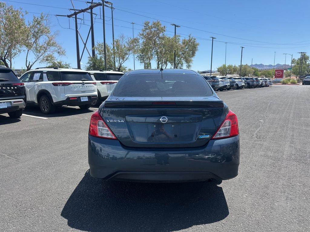 Used 2015 Nissan Versa S Plus FWD image 5