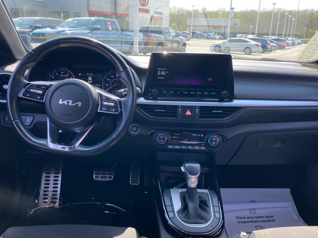 Used 2023 Kia Forte GT-Line w/ GT-Line Technology Package image 7