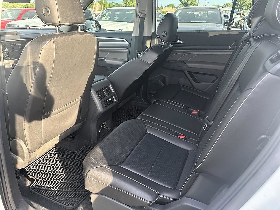 Used 2023 Volkswagen Atlas SE image 11