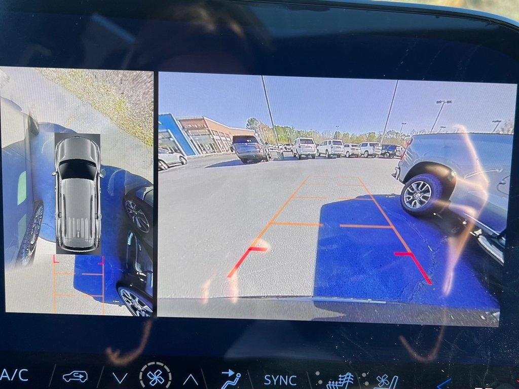 New 2026 Chevrolet Traverse High Country image 6