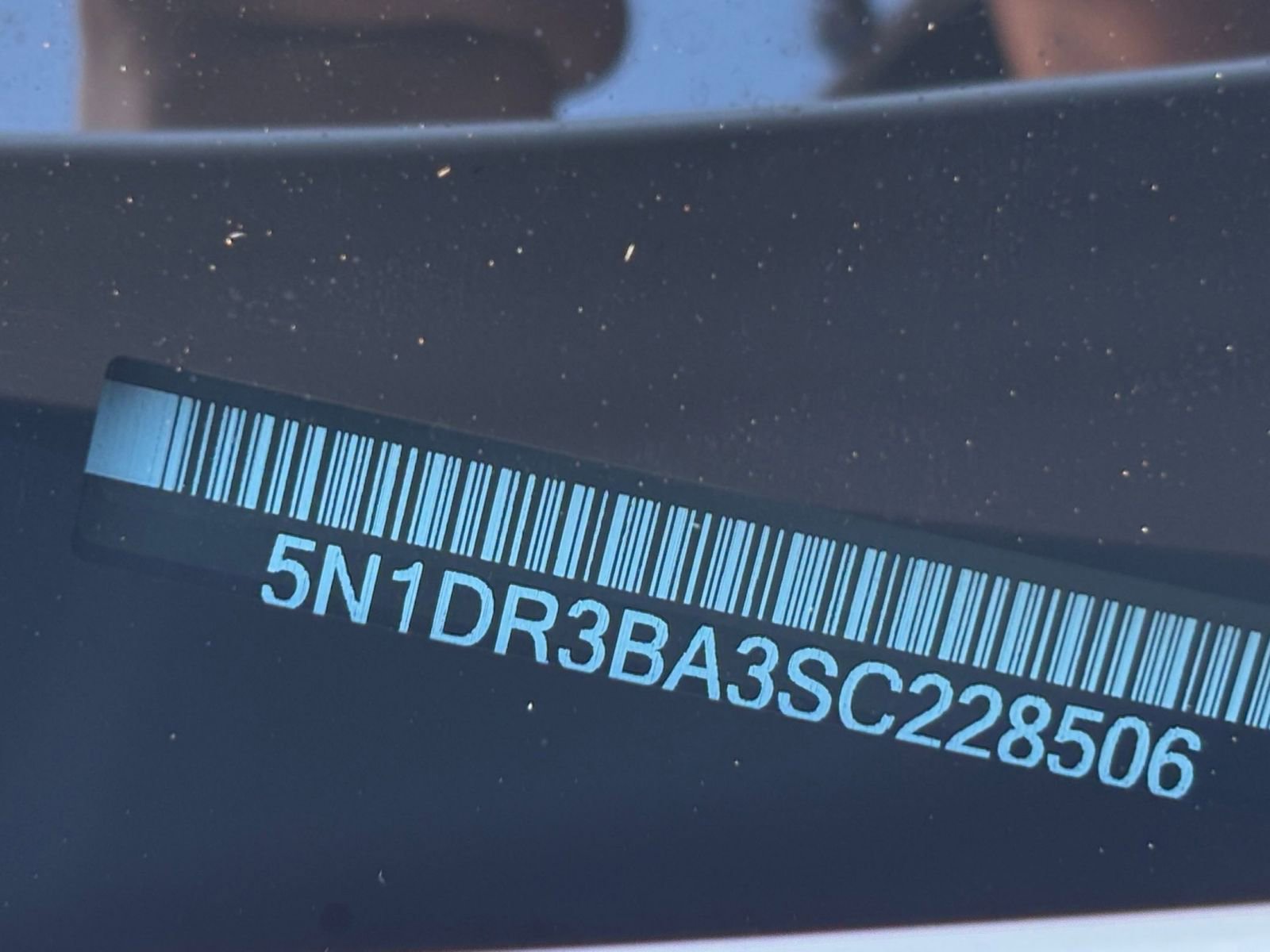 Used 2025 Nissan Pathfinder SV image 30