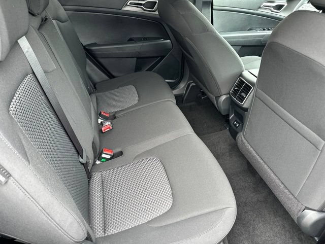 New 2026 Kia Sportage LX FWD image 22