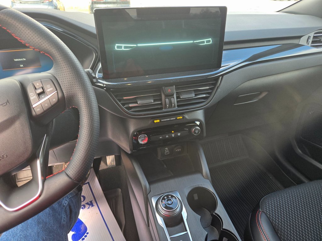 Used 2025 Ford Escape ST-Line Select w/ Tech Pack #2 image 9