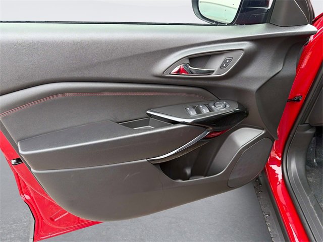 New 2026 Chevrolet Trax RS w/ Sunroof Package image 17