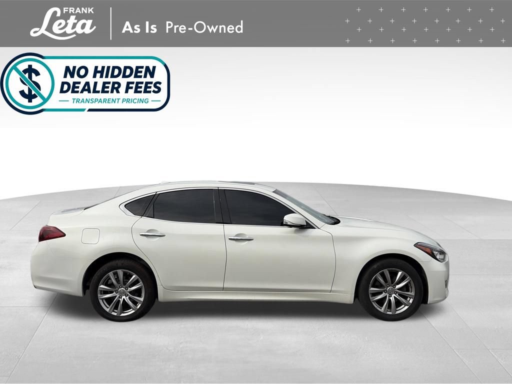 Used 2018 INFINITI Q70 Luxe AWD/4WD image 6