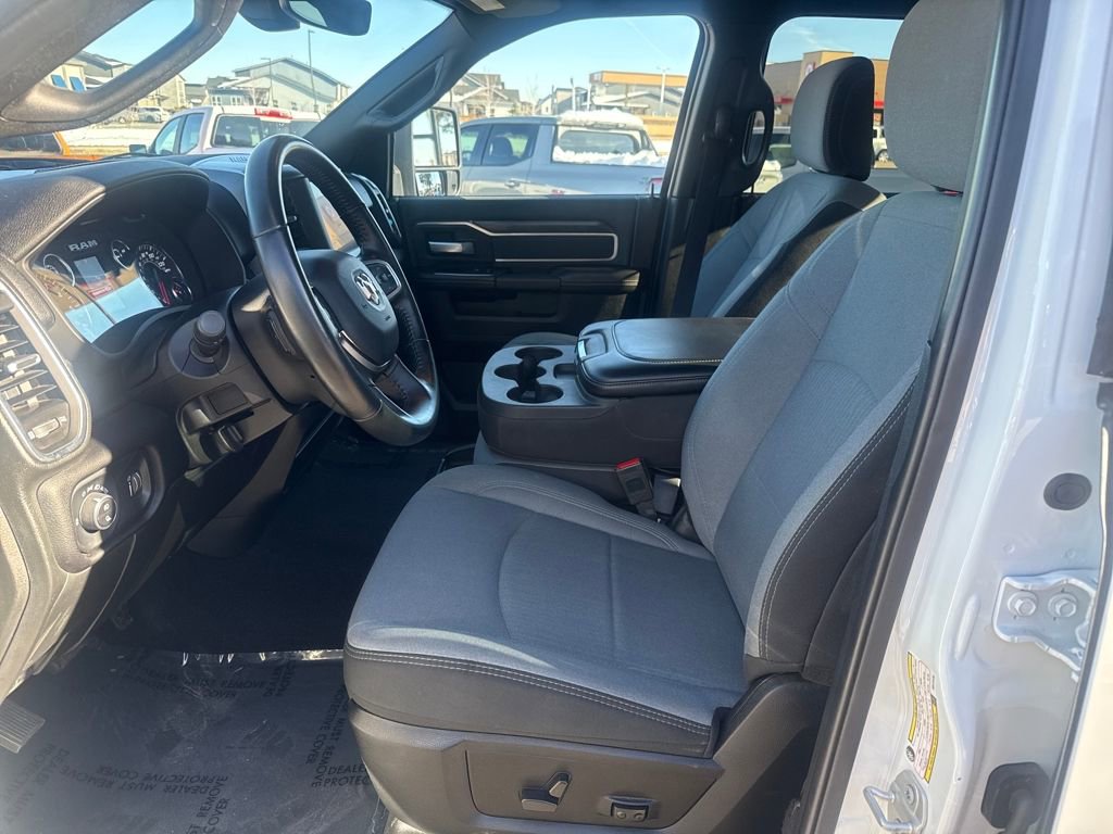 Used 2024 RAM 2500 Big Horn w/ Bed Utility Group image 9