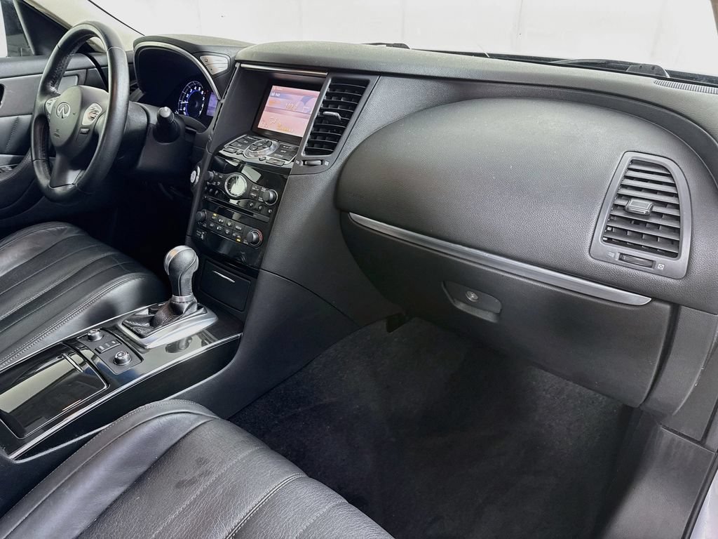 Used 2016 INFINITI QX70 2WD image 37