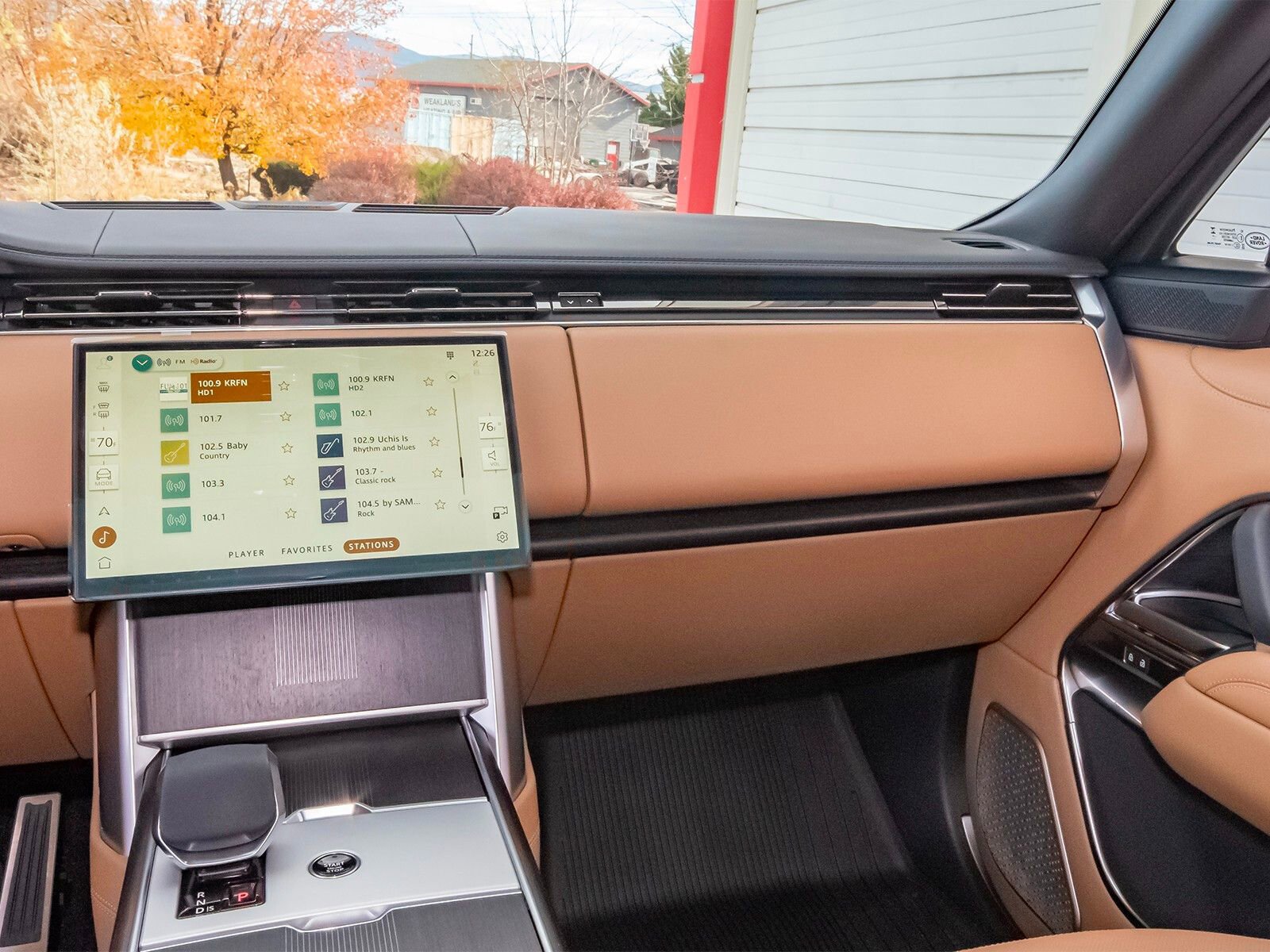 New 2025 Land Rover Range Rover Autobiography image 41