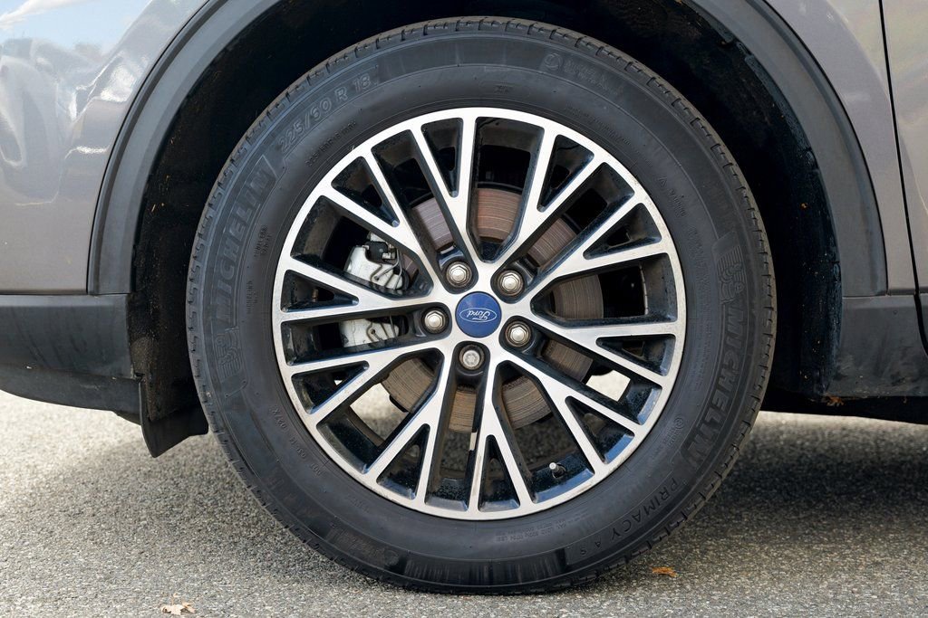 Used 2022 Ford Escape SEL w/ Technology Package image 15