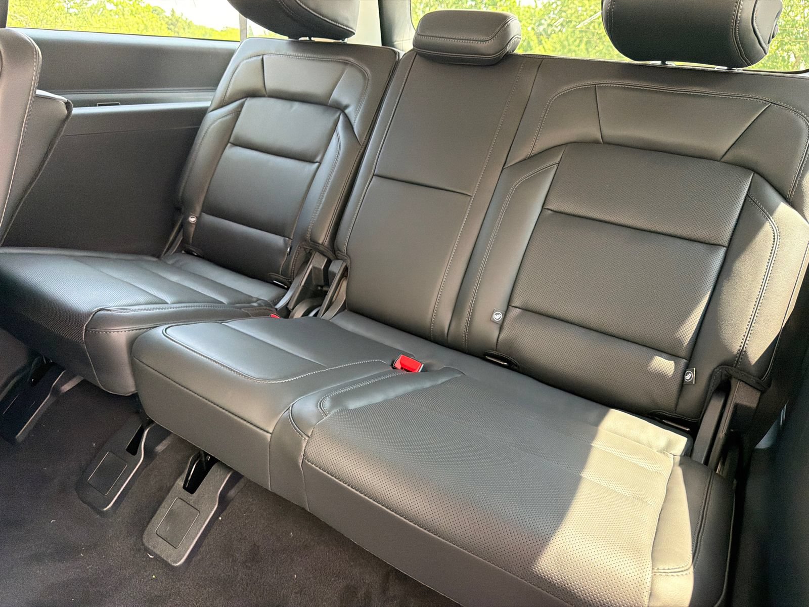 New 2027 Lincoln Navigator L Premier AWD/4WD image 18