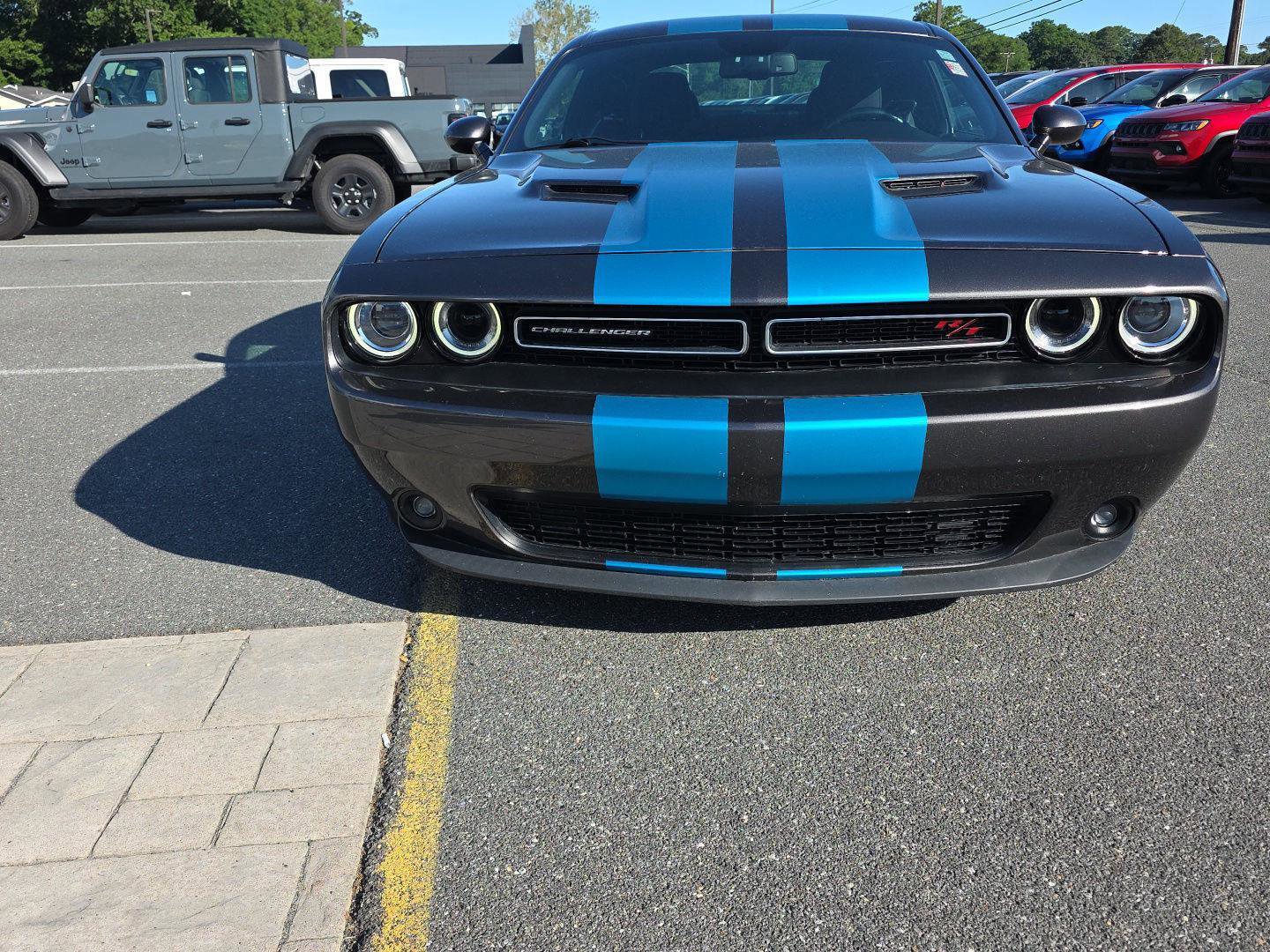 Used 2017 Dodge Challenger R/T w/ Sound Group RWD image 2