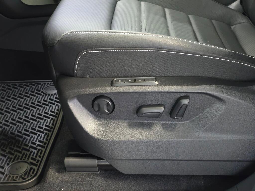 New 2026 Volkswagen Atlas SEL AWD/4WD image 18