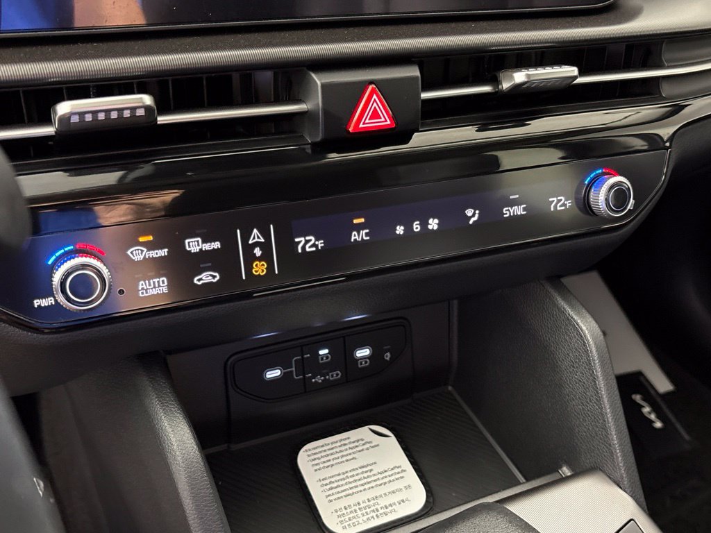 New 2026 Kia Sportage EX FWD image 34