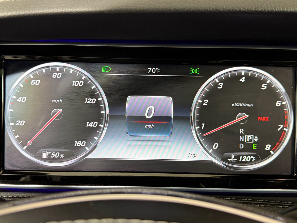 Used 2015 Mercedes-Benz S 550 Sedan image 25