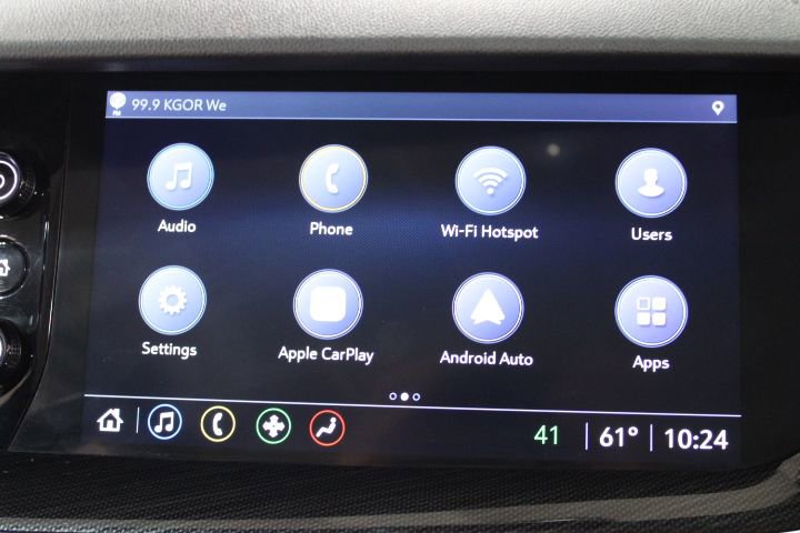 Used 2021 Buick Envision Essence w/ Sport Touring Package image 4