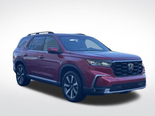 New 2025 Honda Pilot Touring image 4