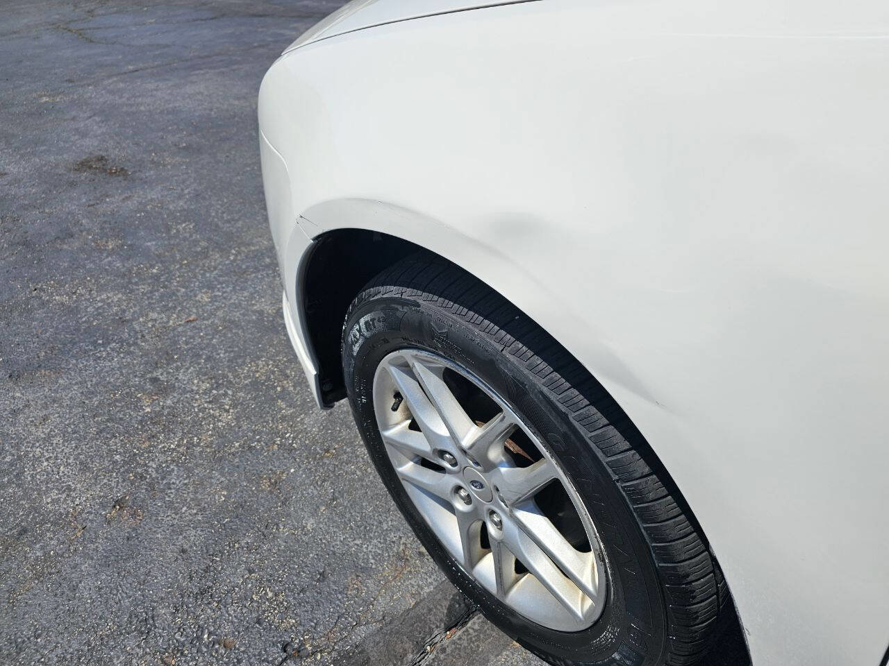 Used 2010 Ford Fusion S image 13