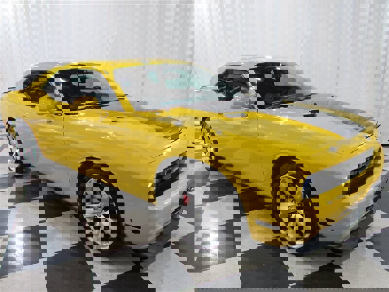 Used 2010 Dodge Challenger SRT8 w/ SRT Option Group II image 23