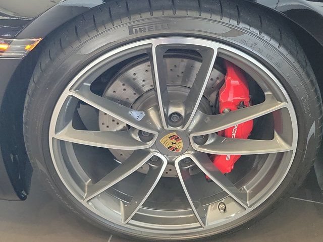 Used 2024 Porsche 911 Carrera S RWD image 10