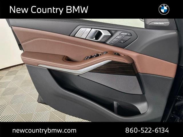 New 2027 BMW X7 xDrive40i w/ M Sport Package AWD/4WD image 21