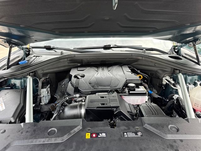 Used 2024 Genesis GV70 2.5T w/ Select Package image 26