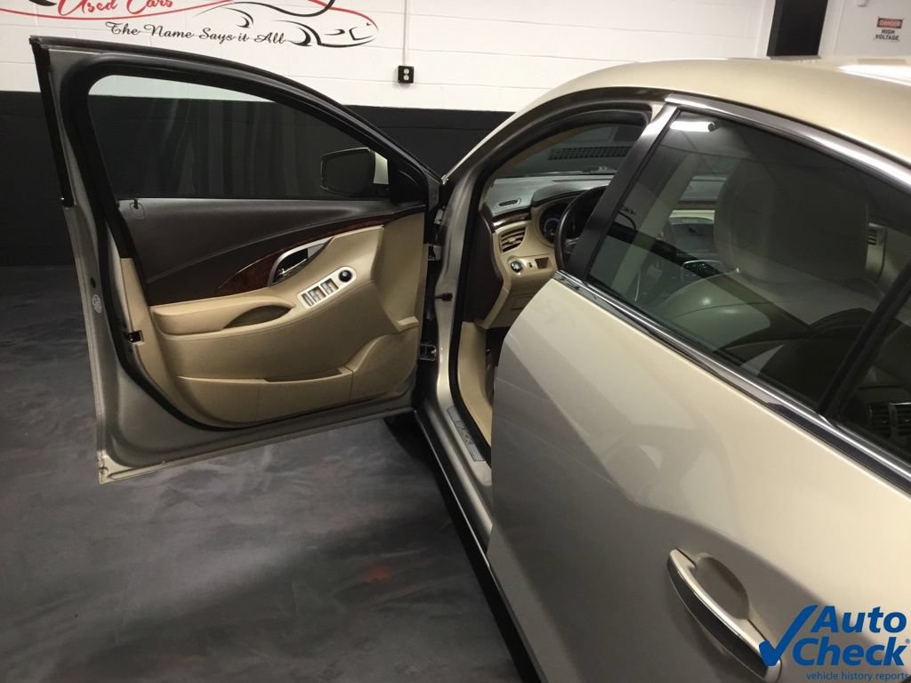 Used 2010 Buick LaCrosse CXL FWD image 20