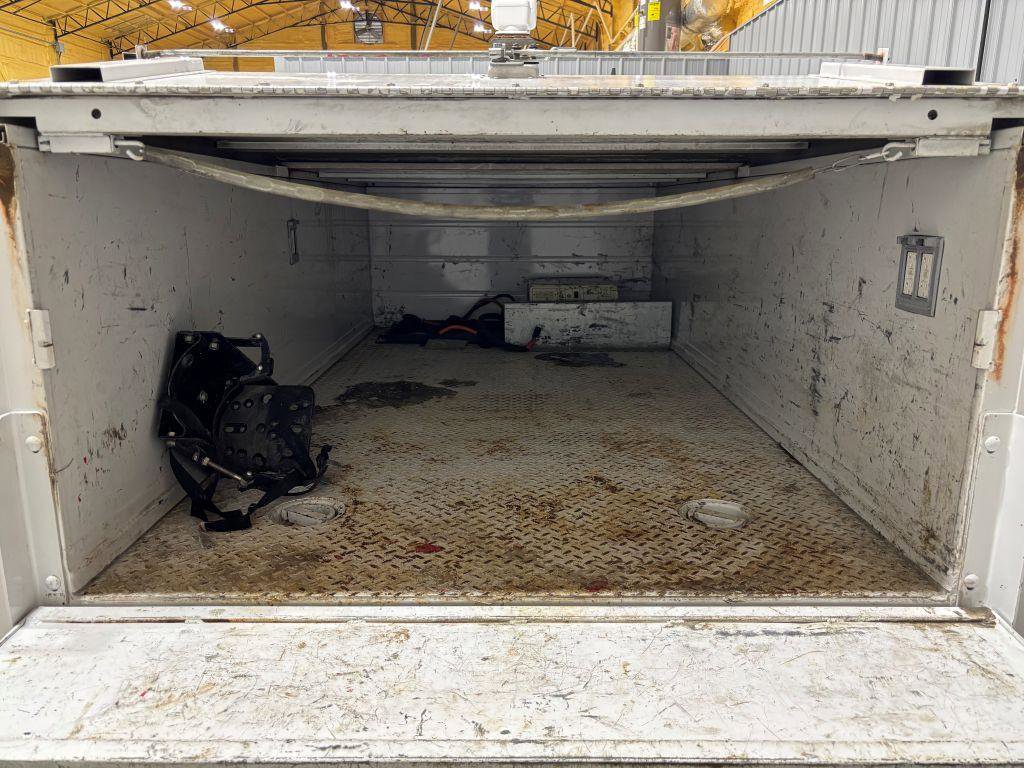 Used 2015 Ford F350 XL image 21