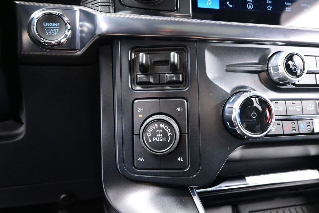 Used 2025 Ford F150 Raptor AWD/4WD image 18