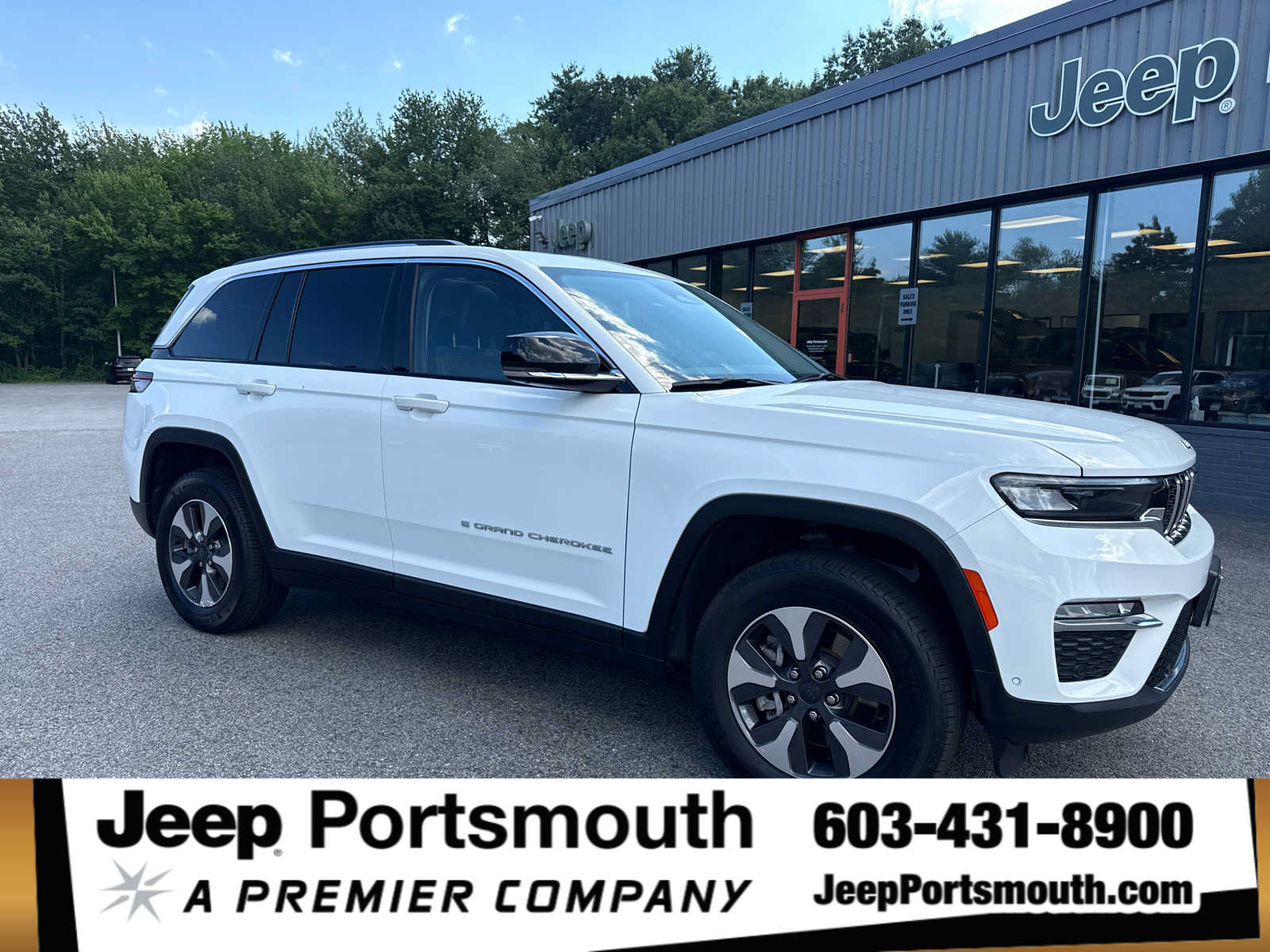 Used 2023 Jeep Grand Cherokee 4WD 4xe w/ Luxury Tech Group II video 1