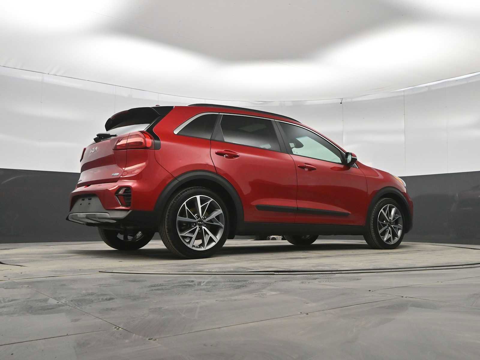 Used 2022 Kia Niro Touring Special Edition image 36