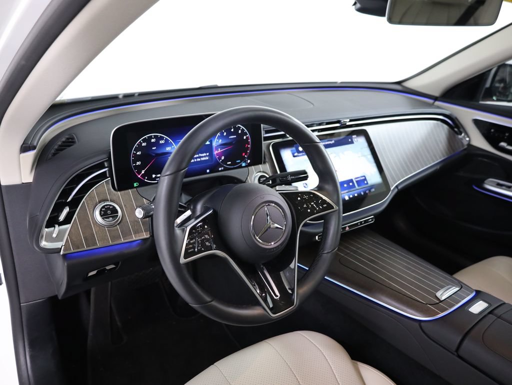 Certified 2025 Mercedes-Benz E 450 4MATIC Sedan image 20
