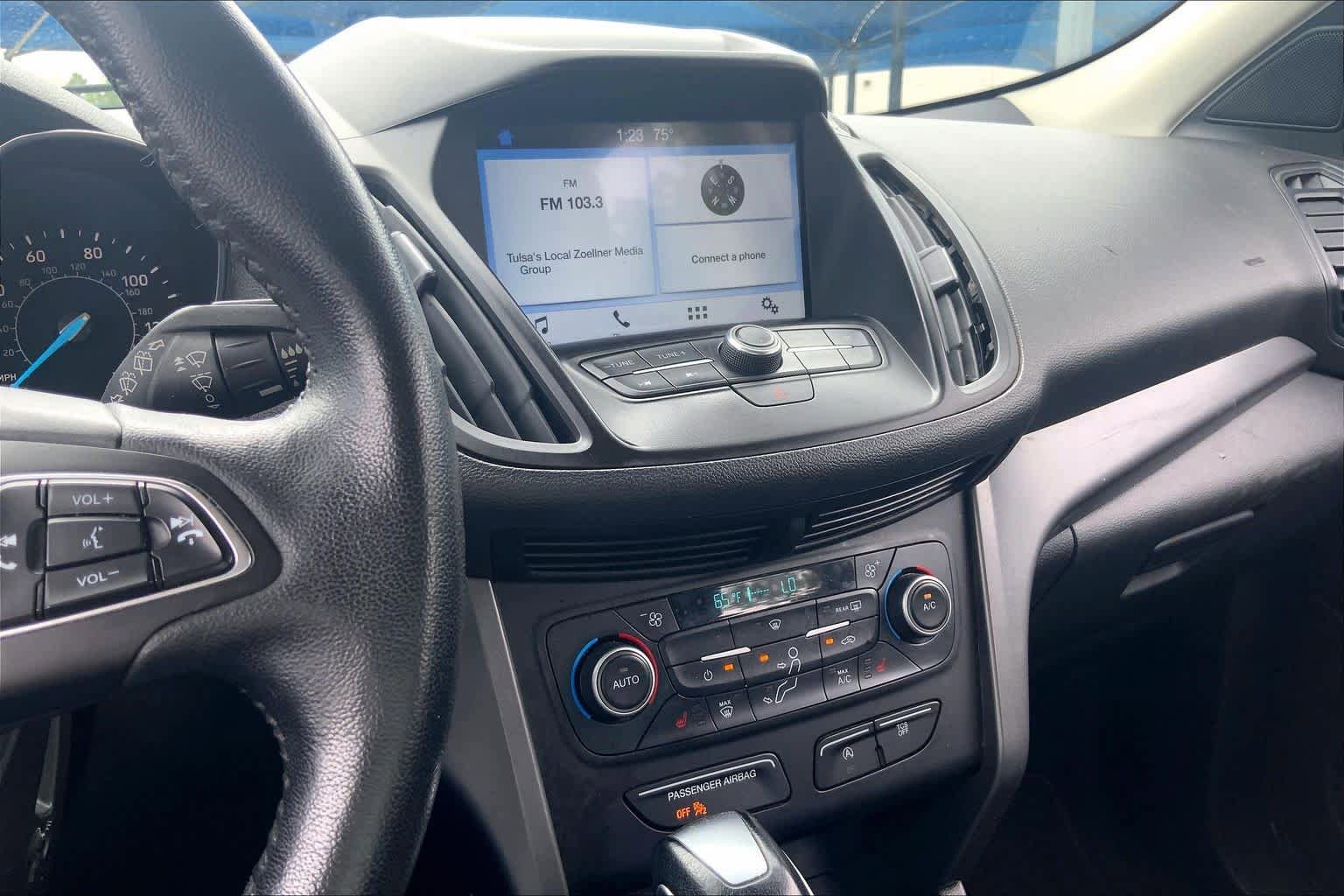 Used 2019 Ford Escape SEL image 7
