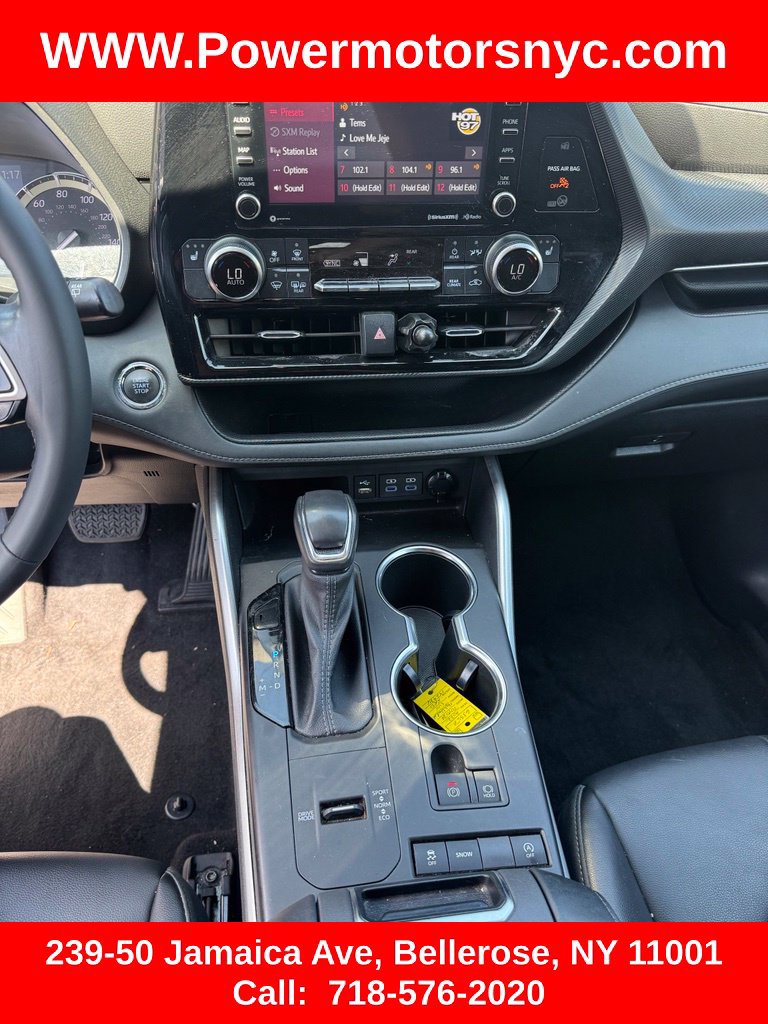 Used 2022 Toyota Highlander XSE FWD image 35