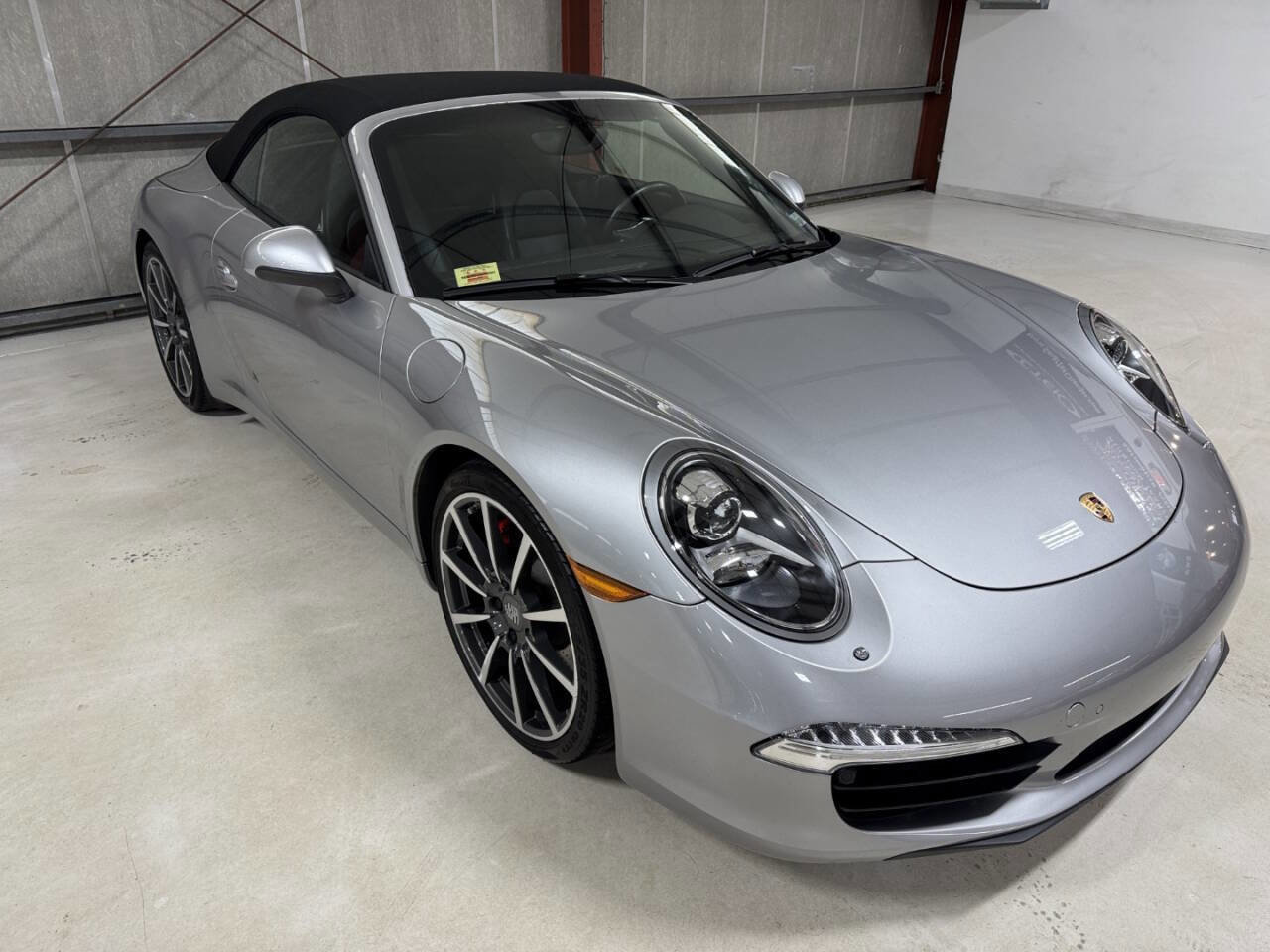 Used 2014 Porsche 911 Carrera S image 40