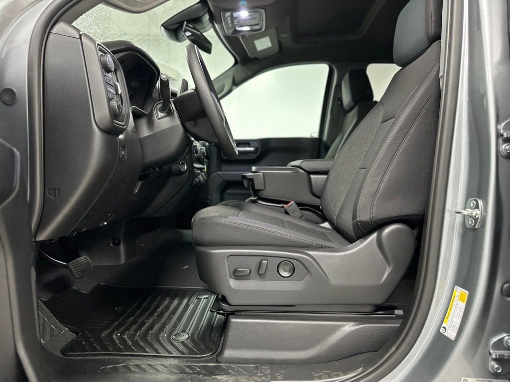 New 2026 Chevrolet Silverado 1500 Custom AWD/4WD image 20
