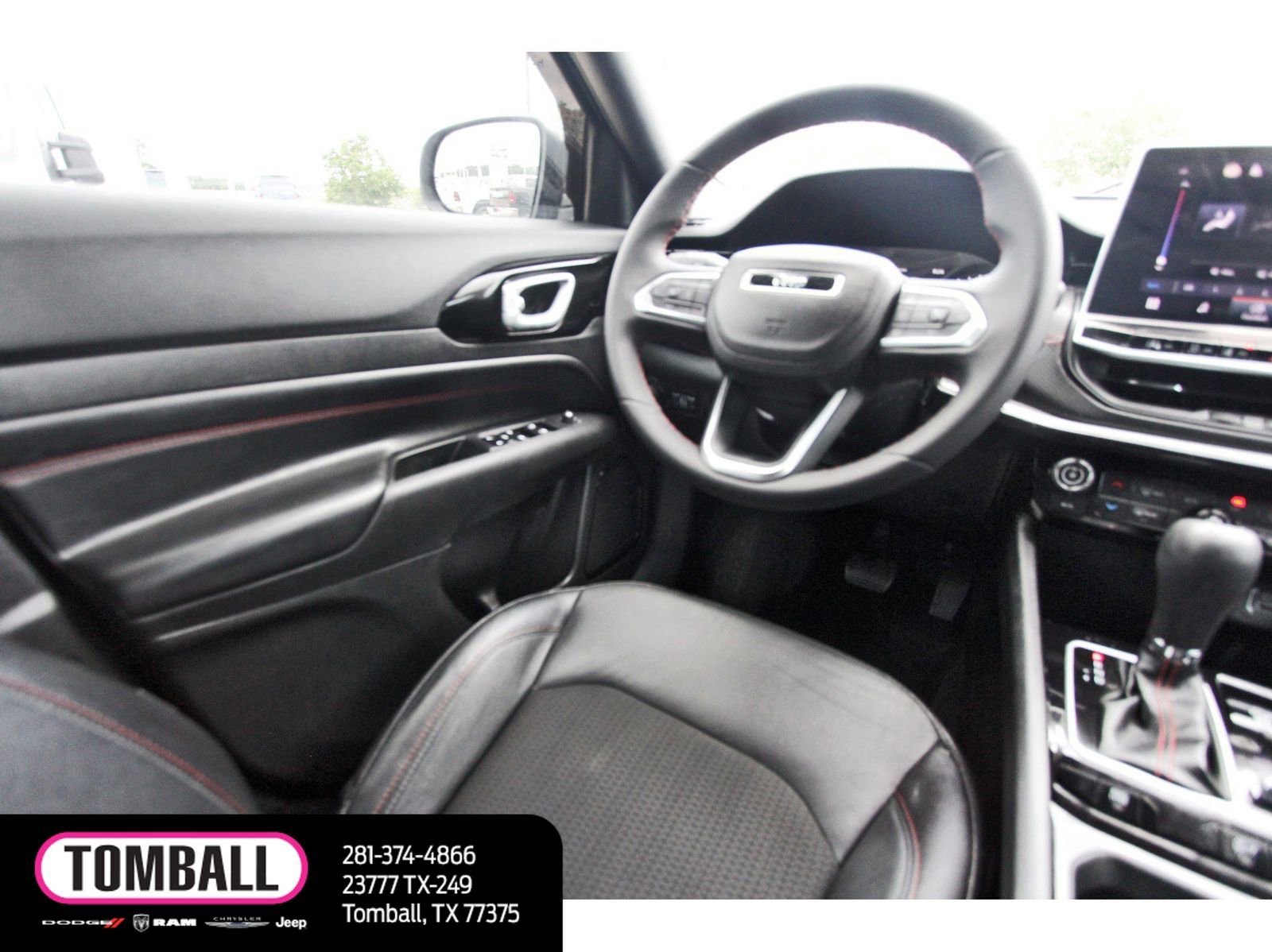 Used 2024 Jeep Compass Trailhawk AWD/4WD image 9