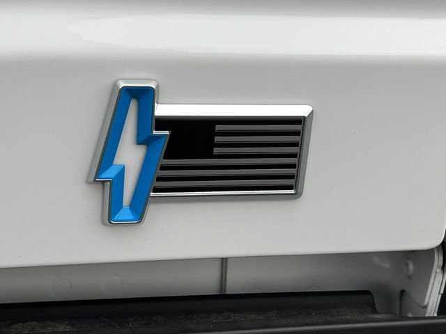 New 2025 Ford F150 Lightning Lariat image 13